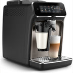 Philips Series 3300 Kaffeevollautomat EP3347/90 - 6 Getränke, Farb Touchscreen Display, LatteGo Milchsystem, SilentBrew, Keramikmahlwerk, AquaClean Filter - Schwarz/Chrom